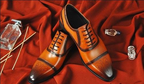 Mẹo khử mùi hôi giày da hiệu quả nhanh chỉ với 3 phút